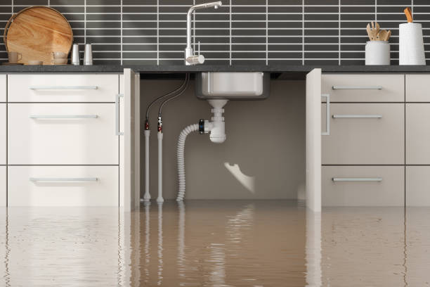 Best Emergency water damage restoration  in Rosedale, CA